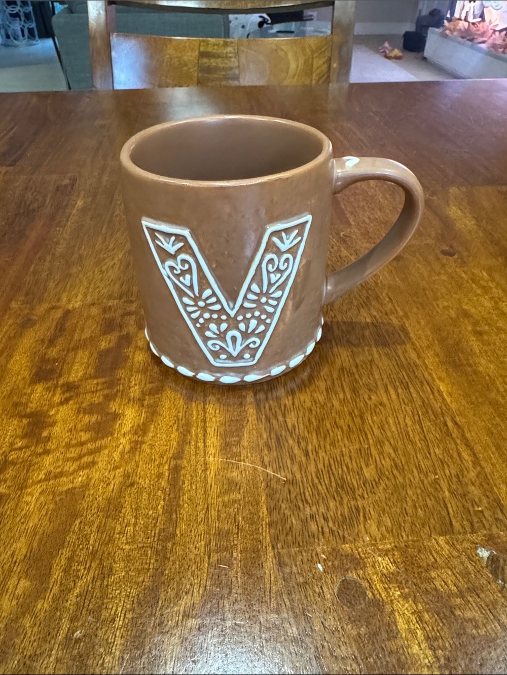 Pottery Barn Gingerbread Alphabet Monogram Mug Letter V